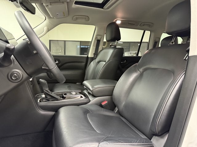 2023 INFINITI QX80 LUXE RWD