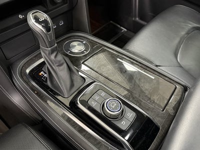 2023 INFINITI QX80 LUXE RWD