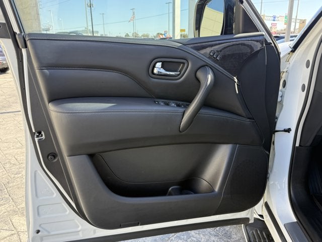 2024 INFINITI QX80 LUXE 4WD