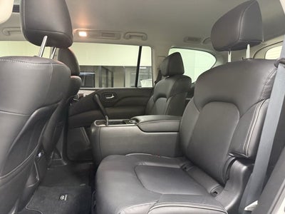 2023 INFINITI QX80 LUXE RWD