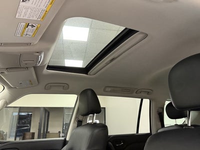 2023 INFINITI QX80 LUXE RWD
