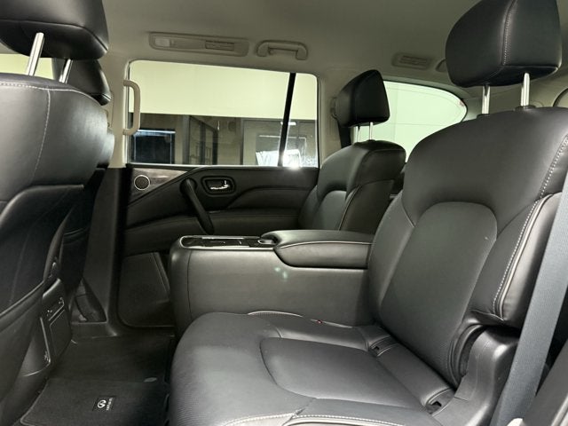 2023 INFINITI QX80 LUXE RWD