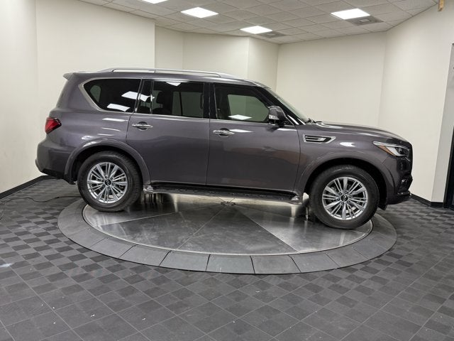 2023 INFINITI QX80 LUXE RWD