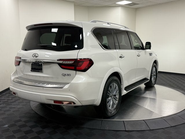 2023 INFINITI QX80 LUXE RWD