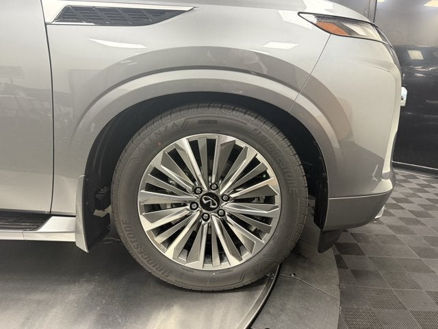 2027 INFINITI QX80 Luxe 2WD