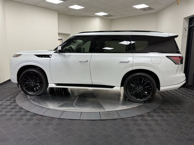 2027 INFINITI QX80 Luxe 2WD