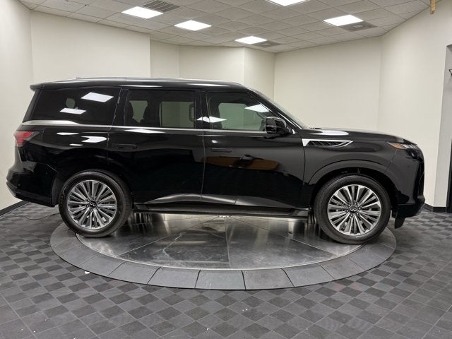 2027 INFINITI QX80 Luxe 2WD