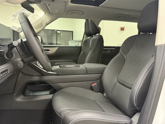 2027 INFINITI QX80 Luxe 2WD