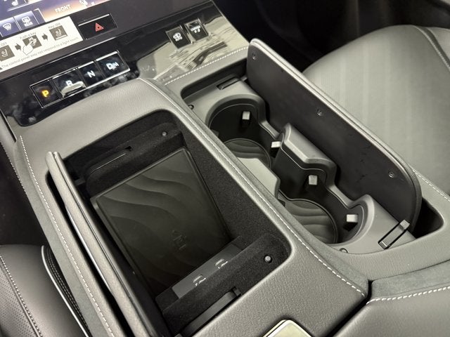 2027 INFINITI QX80 Luxe 2WD