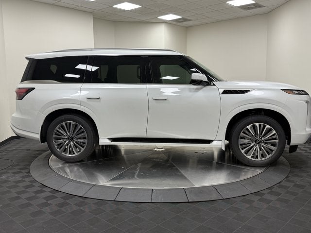 2027 INFINITI QX80 Luxe 2WD