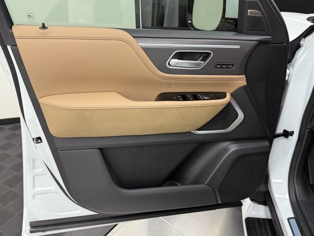 2027 INFINITI QX80 Luxe 2WD