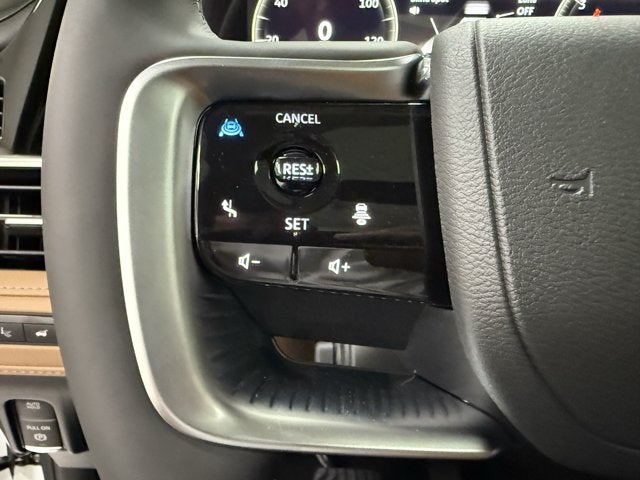 2027 INFINITI QX80 Luxe 2WD