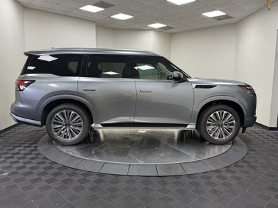 2027 INFINITI QX80 Luxe 2WD