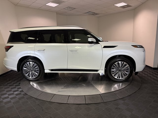 2026 INFINITI QX80 Luxe 4WD