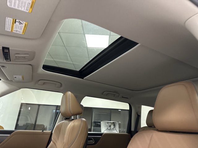 2027 INFINITI QX80 Luxe 4WD
