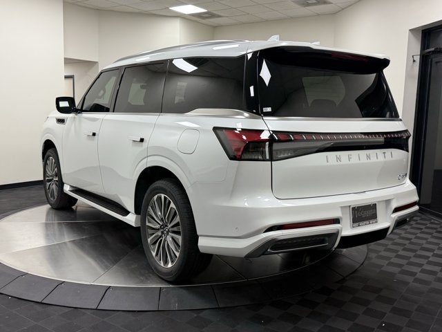 2027 INFINITI QX80 Luxe 4WD