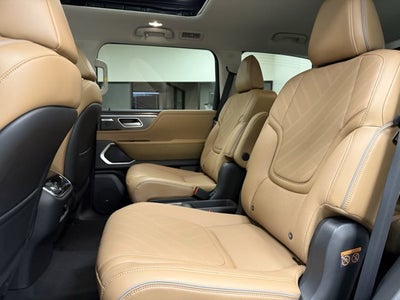 2027 INFINITI QX80 Luxe 4WD