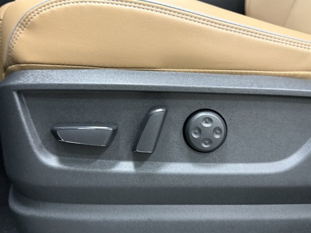 2027 INFINITI QX80 Luxe 4WD