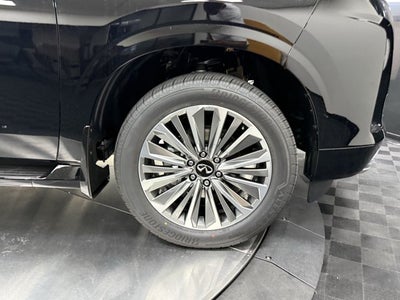 2027 INFINITI QX80 Luxe 4WD
