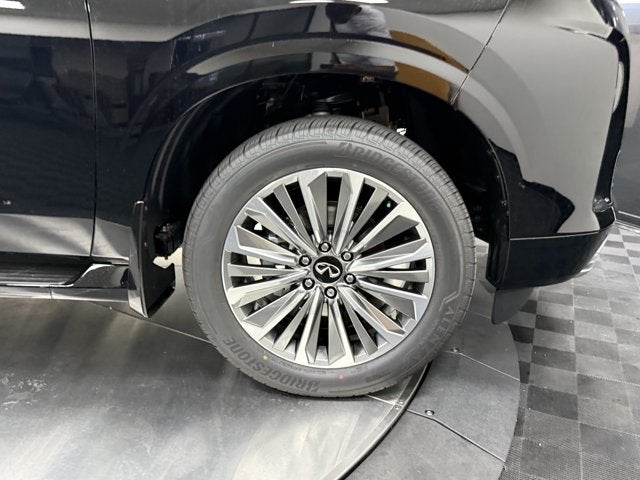 2027 INFINITI QX80 Luxe 4WD