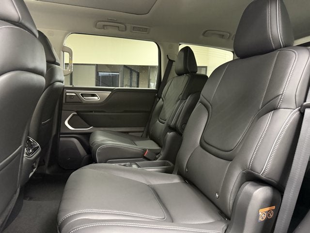 2027 INFINITI QX80 Luxe 4WD