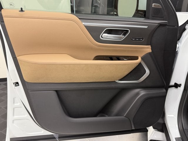 2027 INFINITI QX80 Luxe 2WD