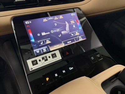 2027 INFINITI QX80 Luxe 2WD