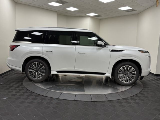 2027 INFINITI QX80 Luxe 2WD