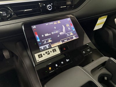2027 INFINITI QX80 Luxe 2WD