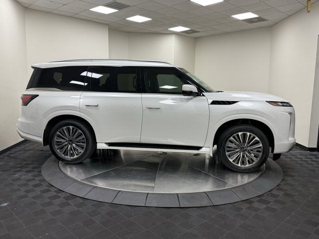 2027 INFINITI QX80 Luxe 2WD
