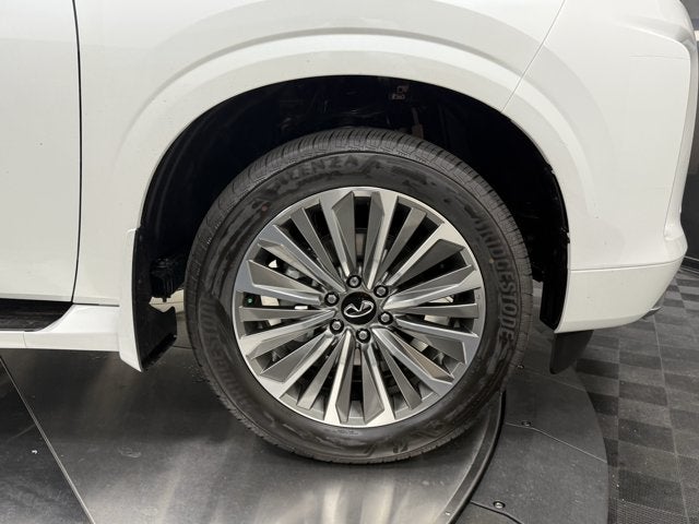 2027 INFINITI QX80 Luxe 2WD
