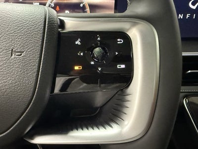 2027 INFINITI QX80 Luxe 2WD