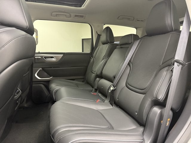 2027 INFINITI QX80 Luxe 2WD