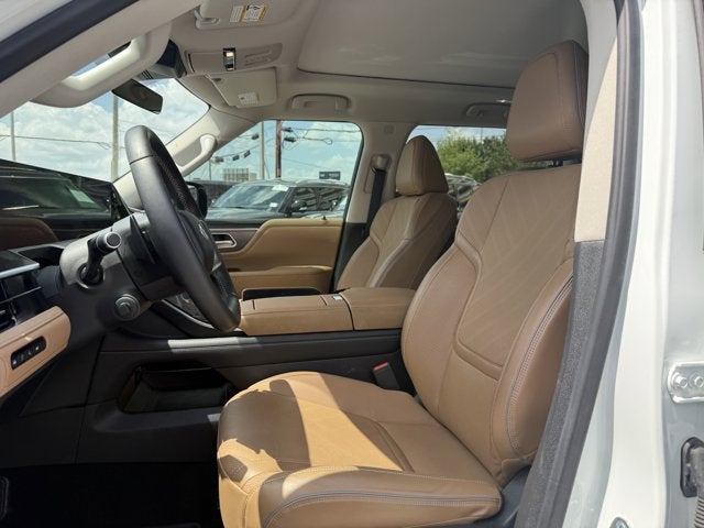 2025 INFINITI QX80 Luxe 2WD