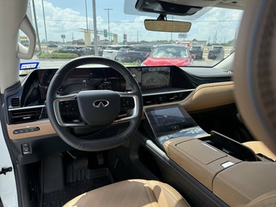 2025 INFINITI QX80 Luxe 2WD