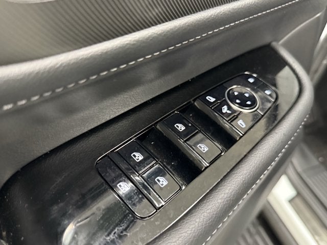 2027 INFINITI QX80 Luxe 2WD