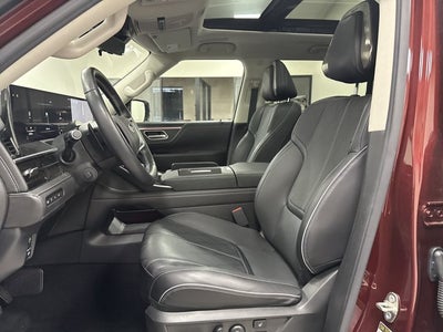 2025 INFINITI QX80 Sensory 4WD