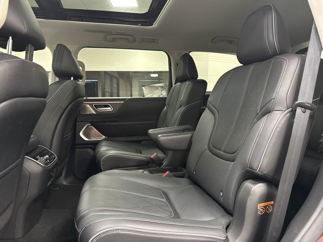 2025 INFINITI QX80 Sensory 4WD
