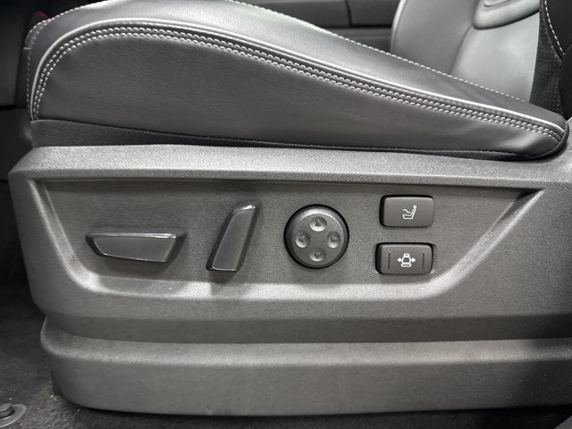 2025 INFINITI QX80 Sensory 4WD
