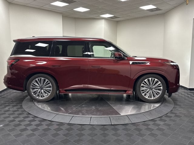 2025 INFINITI QX80 Sensory 4WD