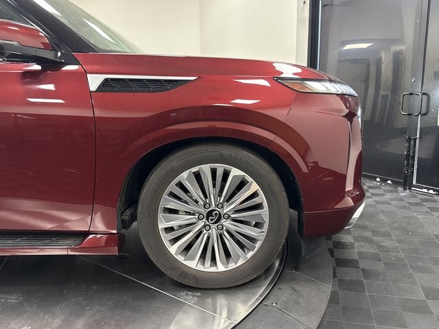 2025 INFINITI QX80 Sensory 4WD