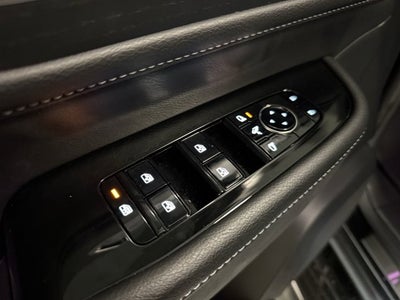 2025 INFINITI QX80 Sensory 4WD