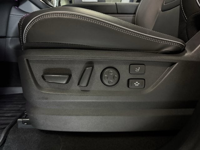 2025 INFINITI QX80 Sensory 4WD
