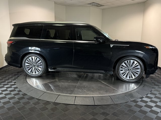 2025 INFINITI QX80 Sensory 4WD