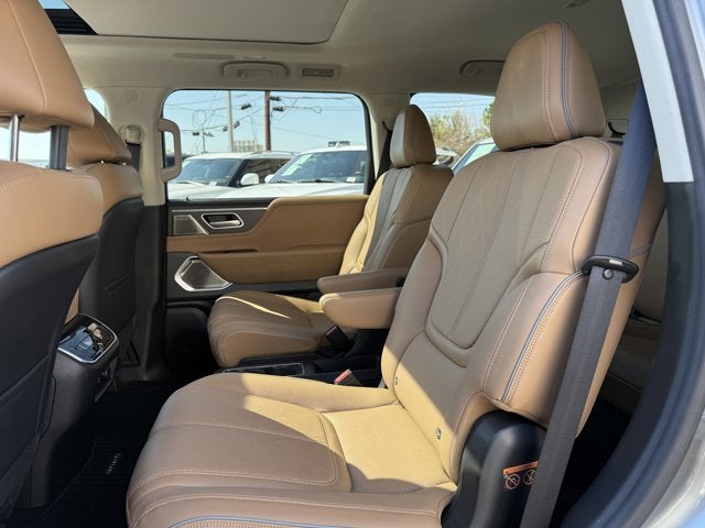 2025 INFINITI QX80 Sensory 4WD