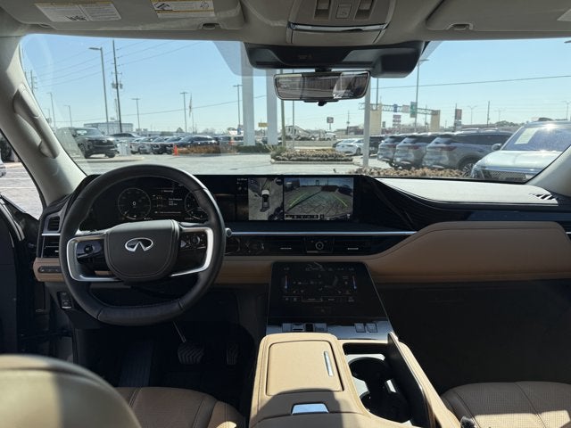 2025 INFINITI QX80 Sensory 4WD