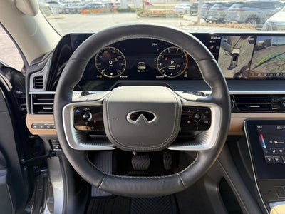 2025 INFINITI QX80 Sensory 4WD