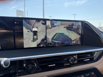 2025 INFINITI QX80 Sensory 4WD