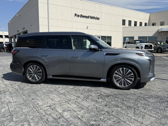 2025 INFINITI QX80 Sensory 4WD