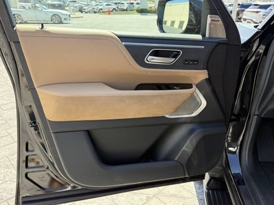 2025 INFINITI QX80 Sensory 4WD